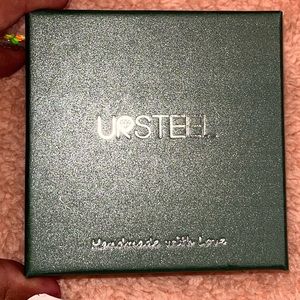 NIB Air tag Card Holder and Key Ring